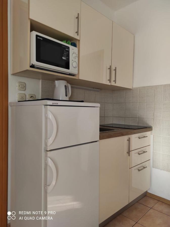 Apartments Golic Биоград на Мору Екстериор снимка